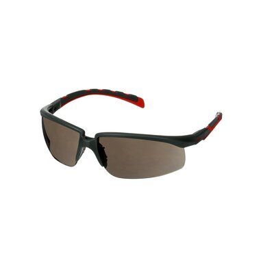 3M™ Solus™ 2000 Schutzbrille, grau/rote Bügel, Scotchgard™ Anti-Beschlag Beschichtung (K&N), graue Scheibe, winkelverstellbar, S2002SGAF-RED-EU