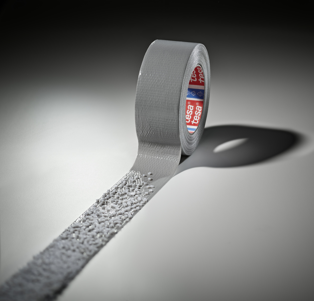 tesa 4615 General Purpose Duct Tape, recycled, 50m x 50mm, schwarz
