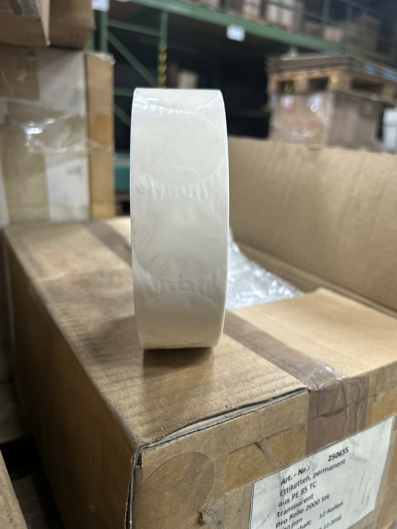 Ronden einseitig klebend 40 mm Durchmesser transparent - Rolle á 2.000 Stück