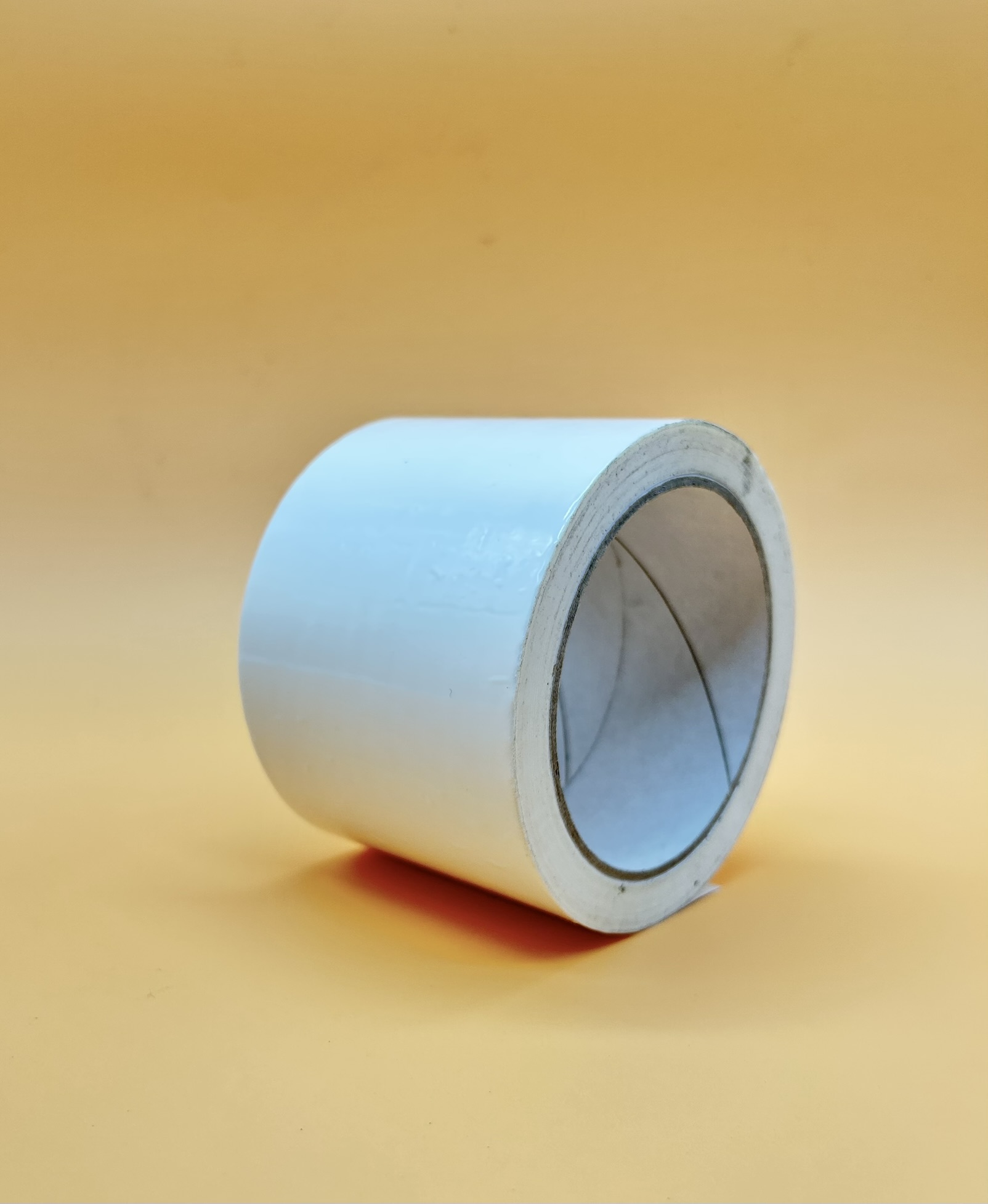 PP-Klebeband SPADA AC 28 weiß mit extra Kleber "high tack" leise abrollend 75 mm x 66 m lang
